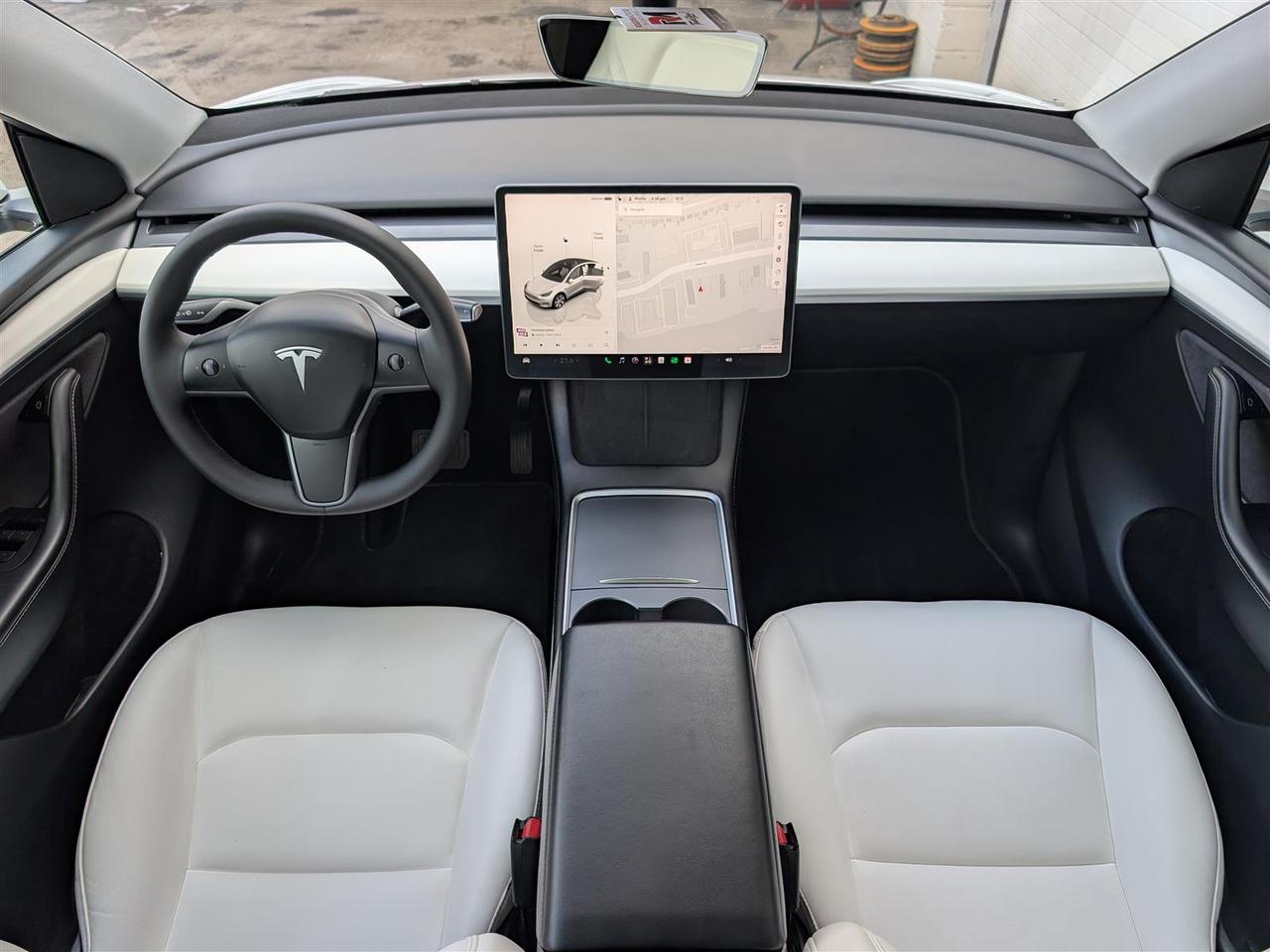 2022 Tesla Model Y LONG RANGE AWD - WHITE INTERIOR - DUAL MOTOR Photo