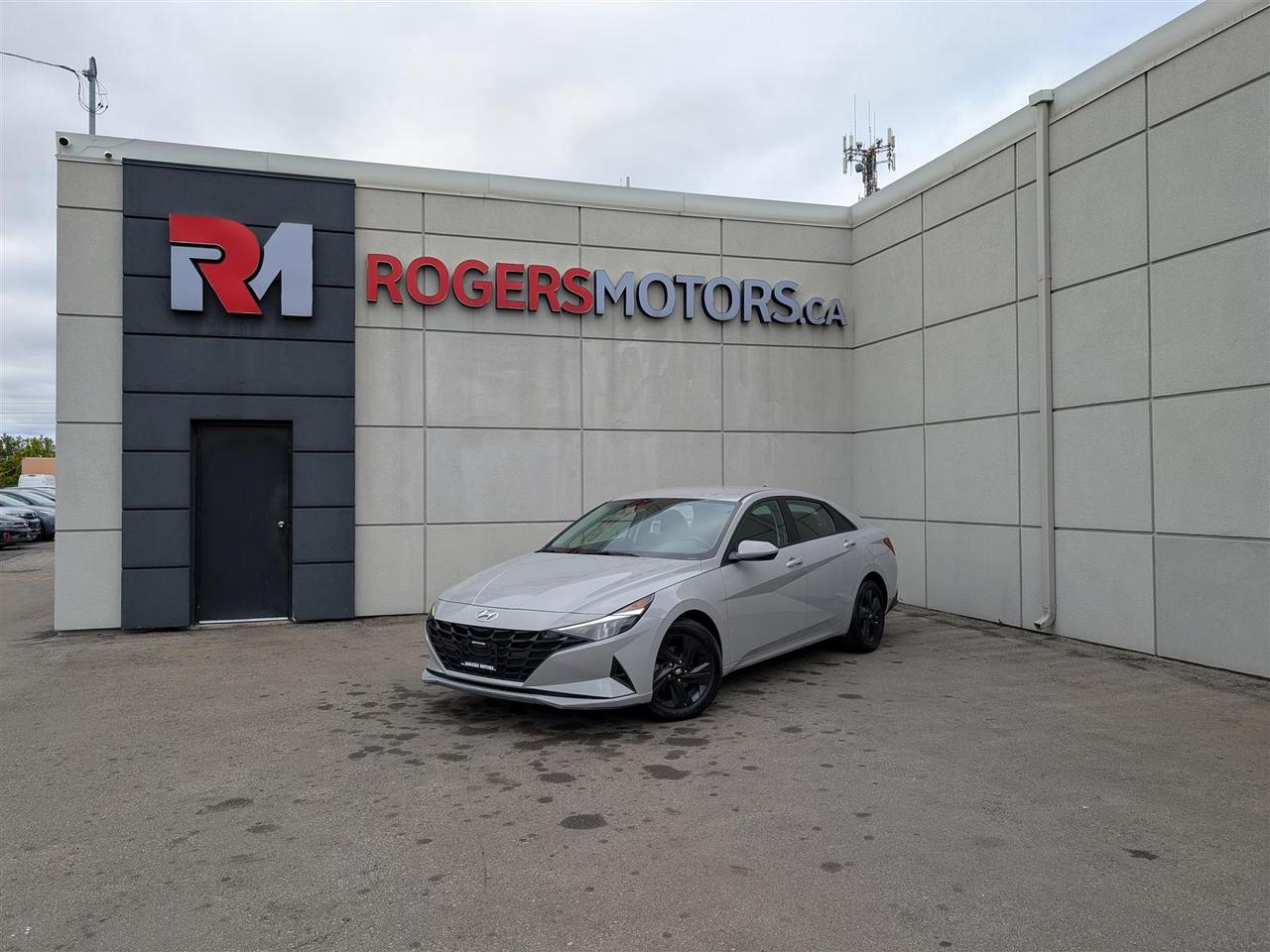 2022 Hyundai Elantra ESSENTIAL - HTD SEATS - REVERSE CAM - CARPLAY Photo