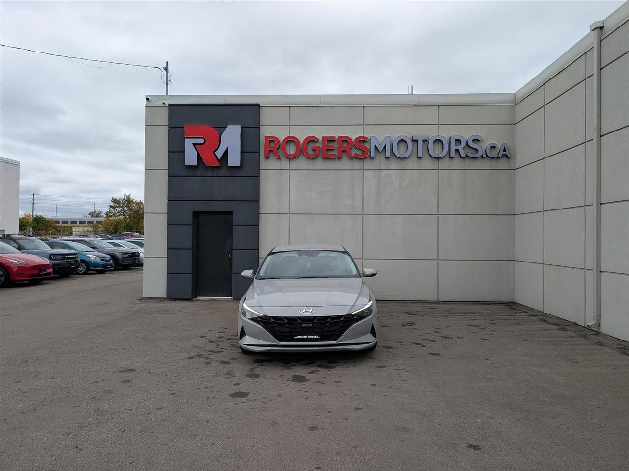 2022 Hyundai Elantra ESSENTIAL - HTD SEATS - REVERSE CAM - CARPLAY Photo