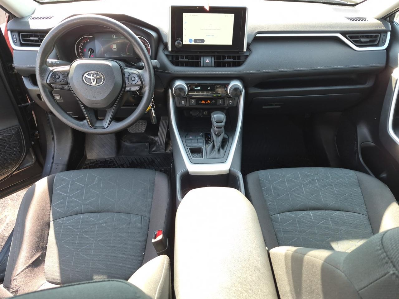 2025 Toyota RAV4 LE AWD | BLIND SPOT | APP CONNECT | NO ACCIDENTS Photo