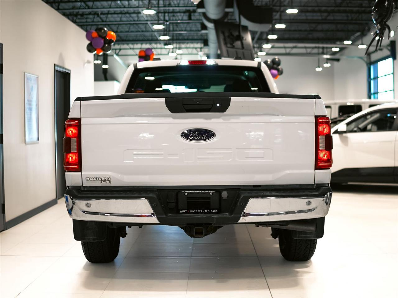 2023 Ford F-150 XLT CREW CAB | 4X4 | 300 A | 5.0 L V8 | 6.5 FT | NO ACCIDENTS Photo