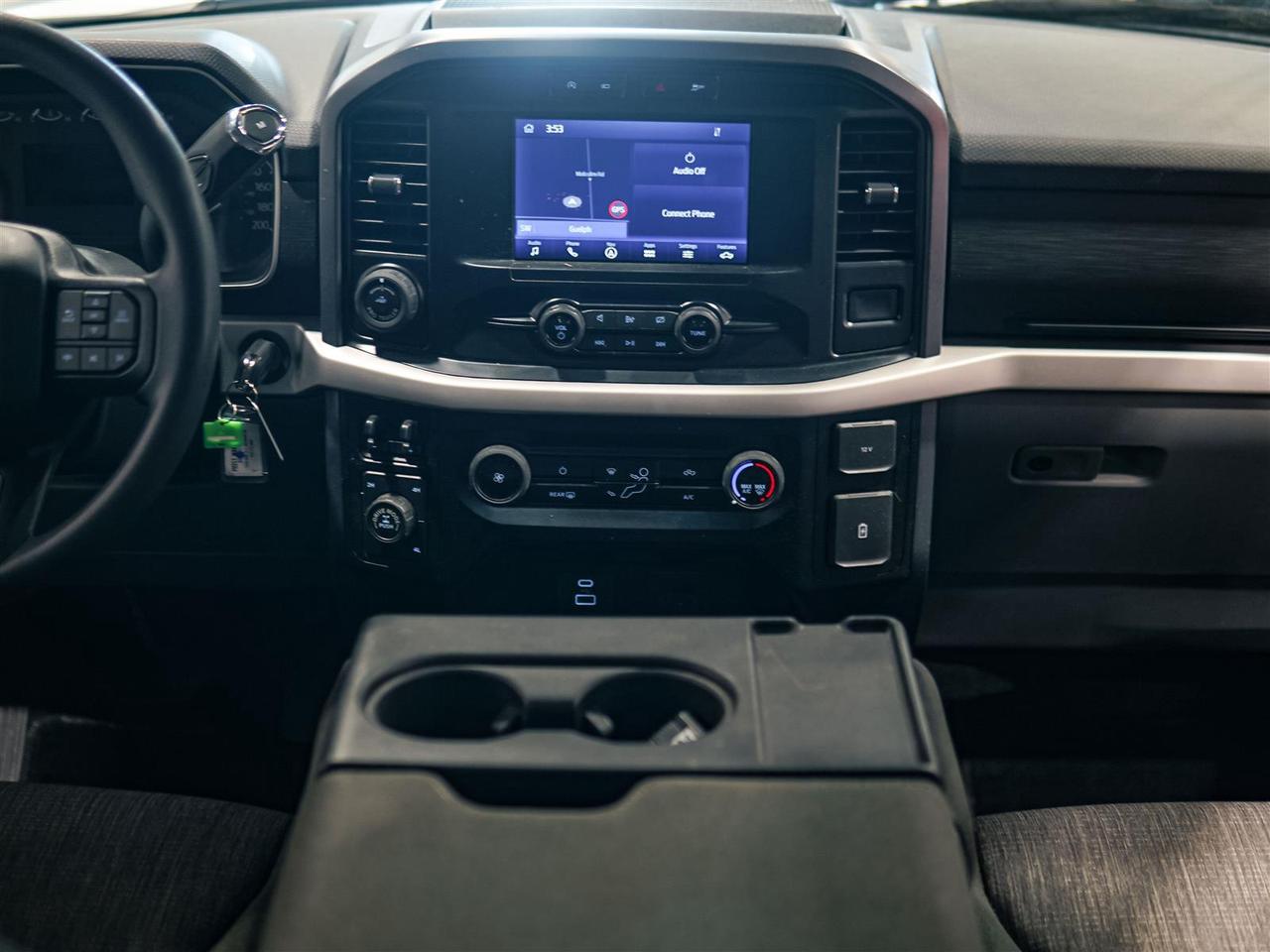 2023 Ford F-150 XLT CREW CAB | 4X4 | 300 A | 5.0 L V8 | 6.5 FT | NO ACCIDENTS Photo