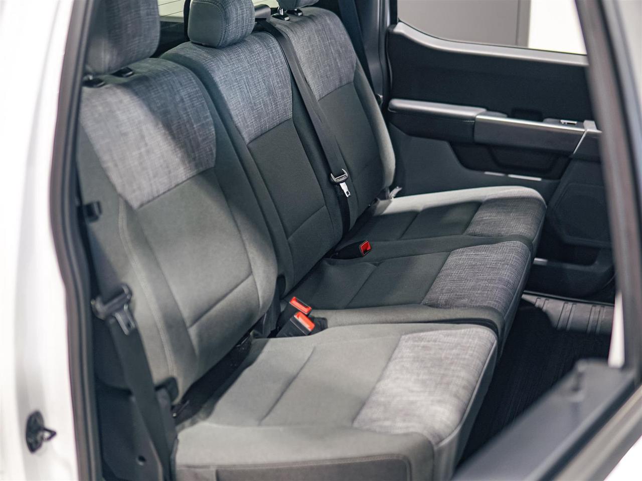 2023 Ford F-150 XLT CREW CAB | 4X4 | 300 A | 5.0 L V8 | 6.5 FT | NO ACCIDENTS Photo