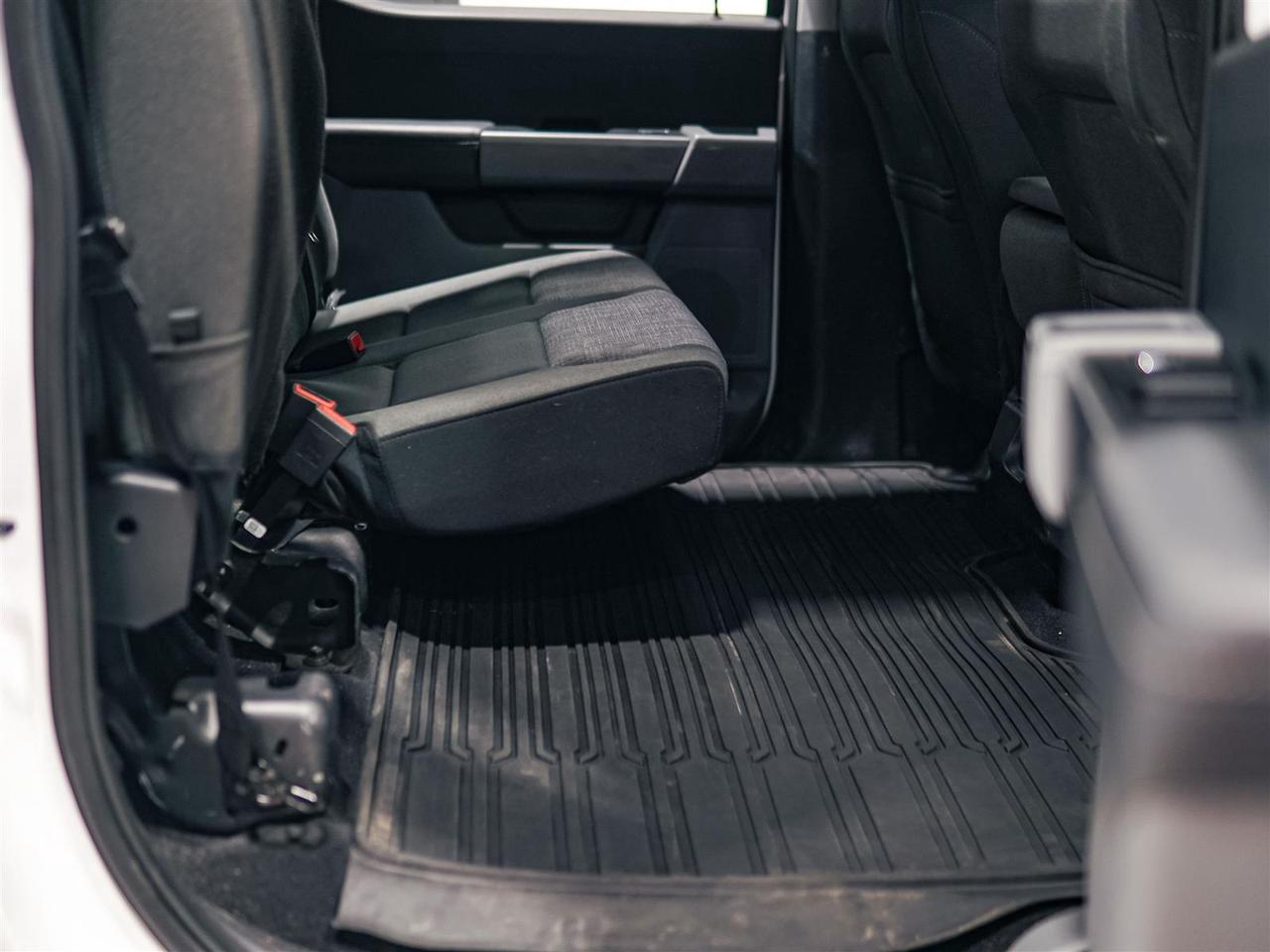 2023 Ford F-150 XLT CREW CAB | 4X4 | 300 A | 5.0 L V8 | 6.5 FT | NO ACCIDENTS Photo
