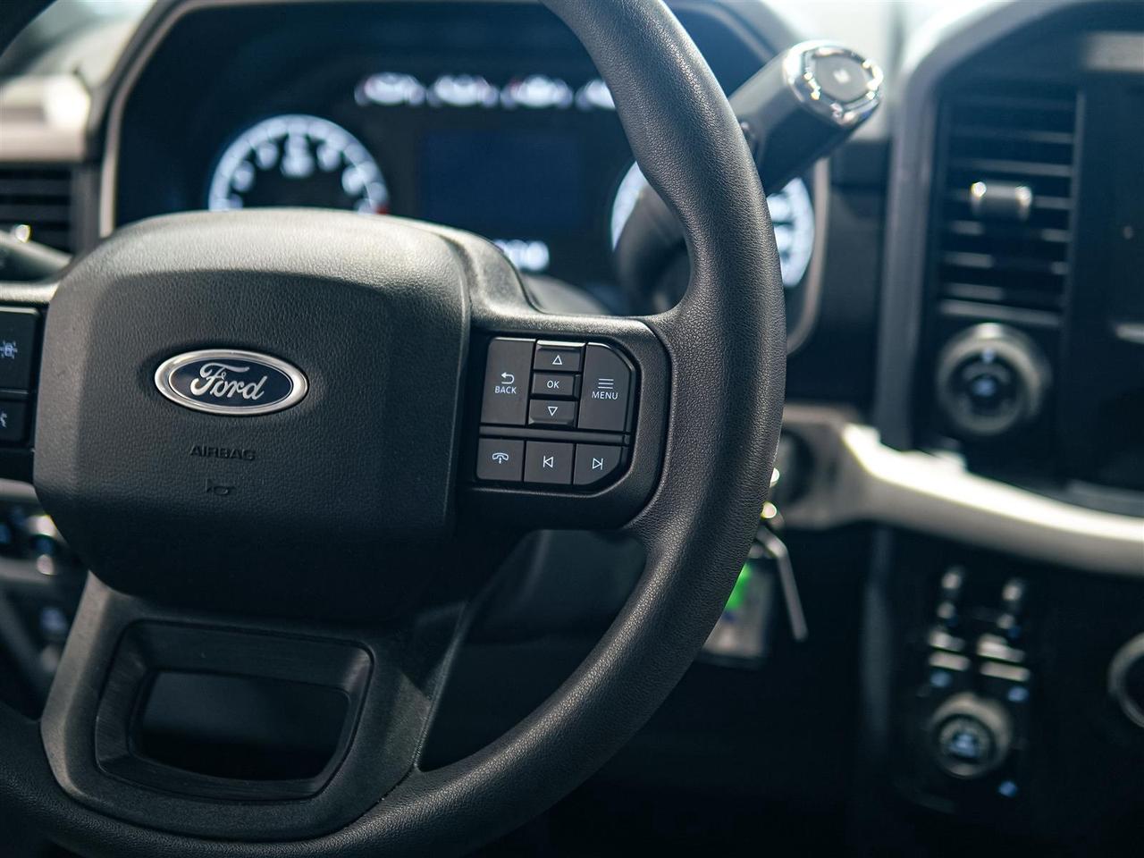 2023 Ford F-150 XLT CREW CAB | 4X4 | 300 A | 5.0 L V8 | 6.5 FT | NO ACCIDENTS Photo
