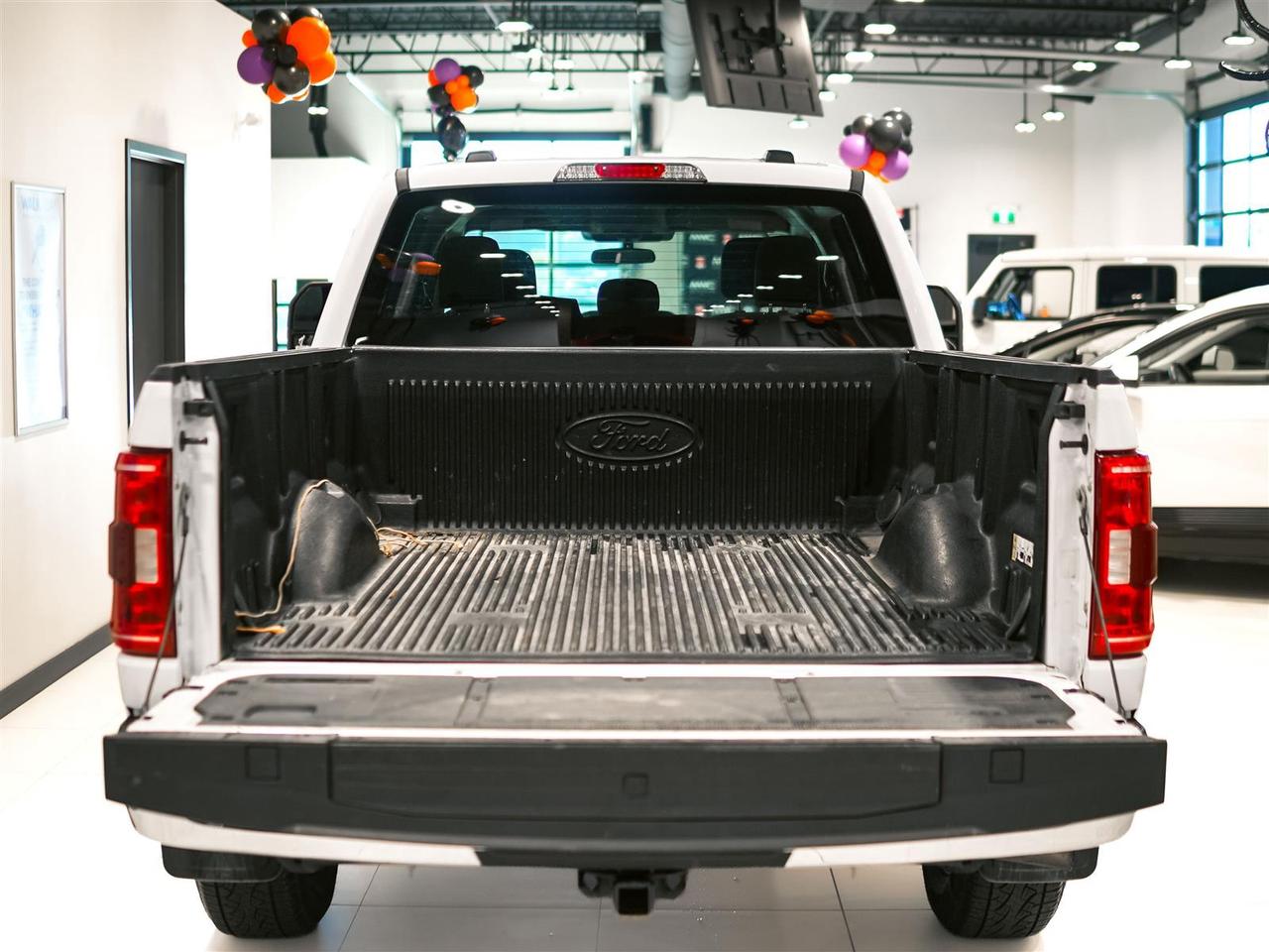 2023 Ford F-150 XLT CREW CAB | 4X4 | 300 A | 5.0 L V8 | 6.5 FT | NO ACCIDENTS Photo