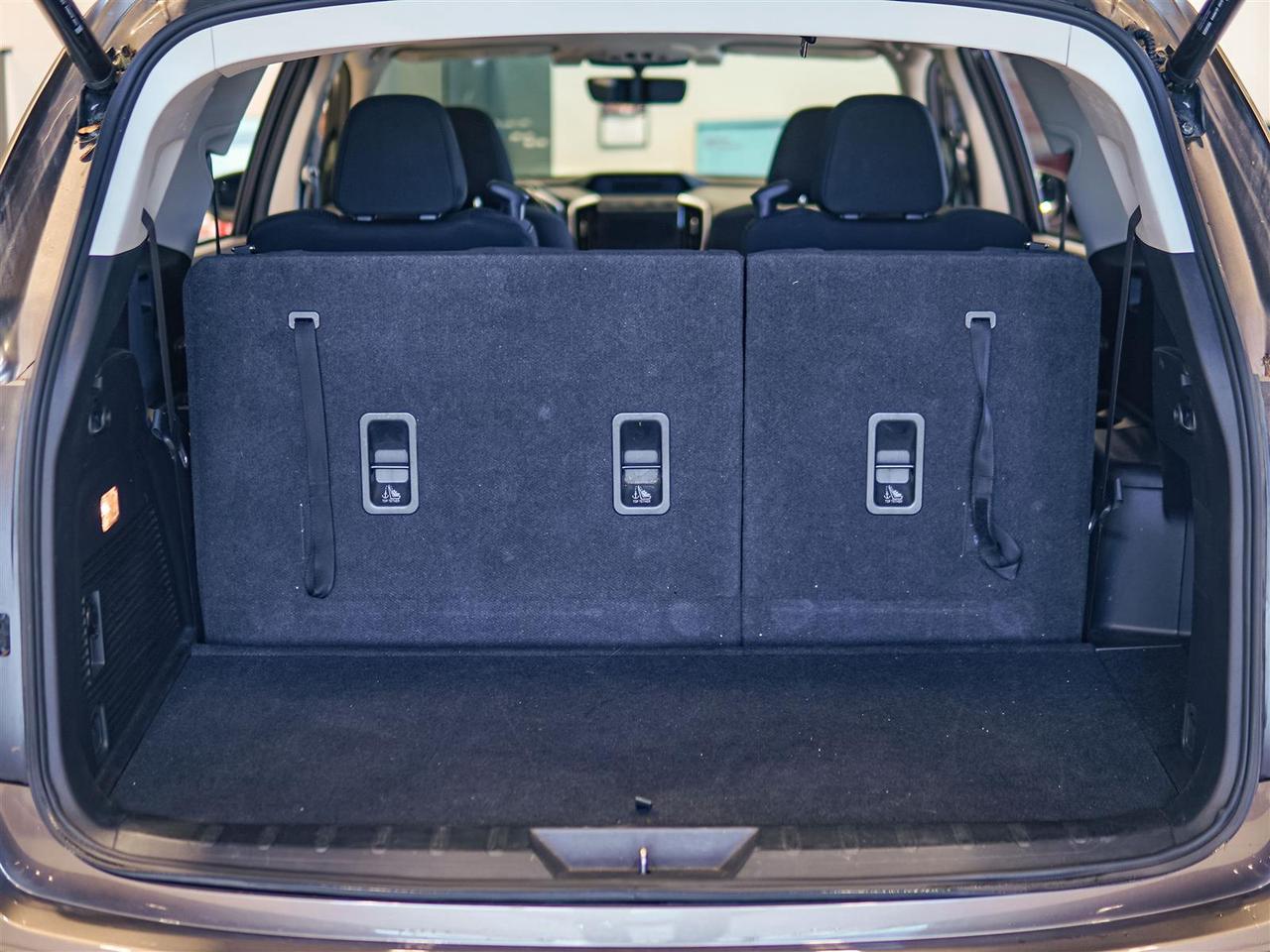 2022 Subaru ASCENT TOURING | SUNROOF | 7 PASS | NO ACCIDENTS Photo