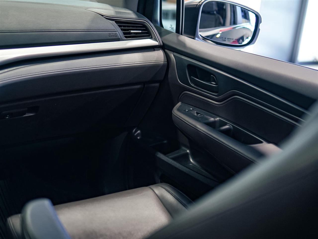 2019 Honda Odyssey EX-L NAVI | 8 PASS | LTHR | SUNROOF | NO ACCIDENTS Photo