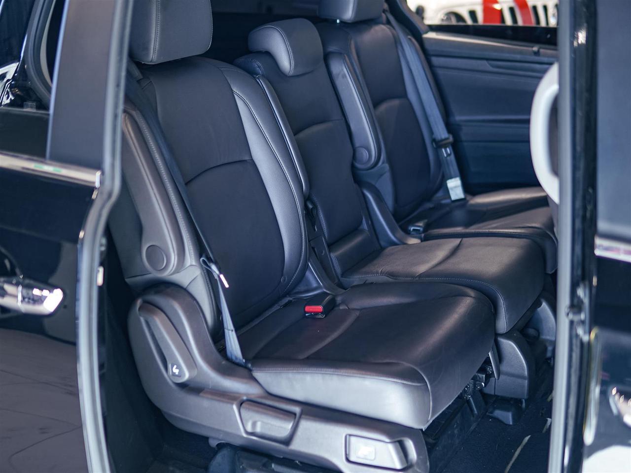 2019 Honda Odyssey EX-L NAVI | 8 PASS | LTHR | SUNROOF | NO ACCIDENTS Photo