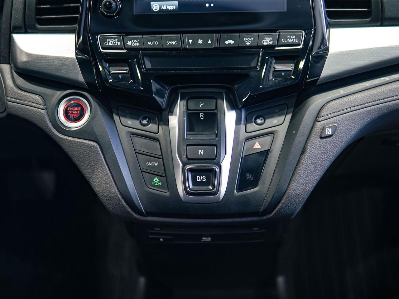2019 Honda Odyssey EX-L NAVI | 8 PASS | LTHR | SUNROOF | NO ACCIDENTS Photo