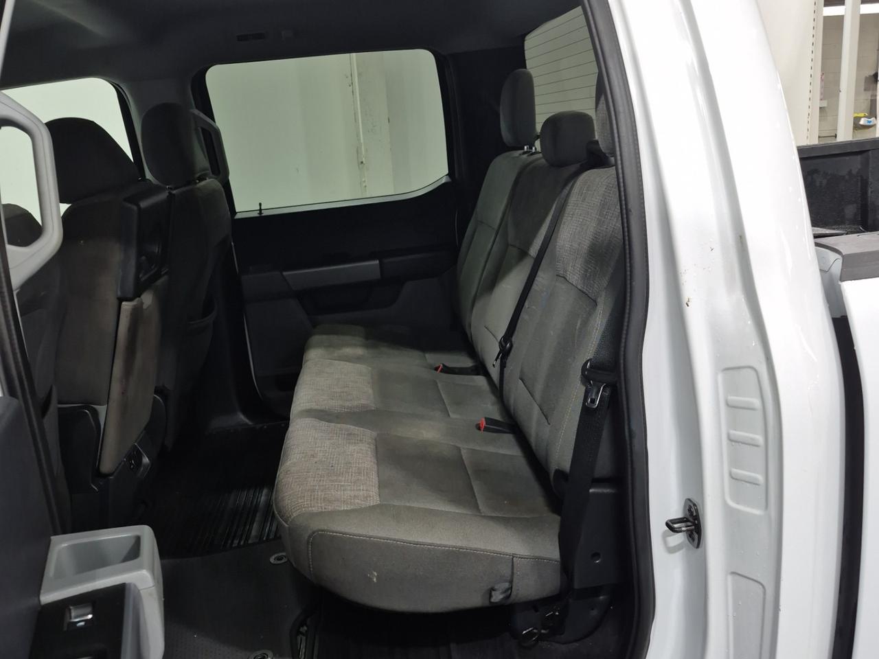2022 Ford F-150 SUPERCREW XLT | 4X4 | 3.5 L 6 CYL | 6.5 FT | NO ACCIDENTS Photo