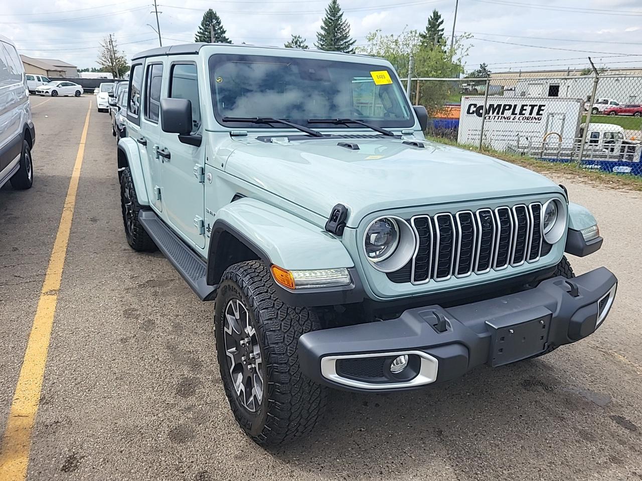 2024 Jeep Wrangler SAHARA 4X4 | LEATHER | TECH PKG | SAFETY PKG | TOW PKG | NO ACCIDENTS Photo