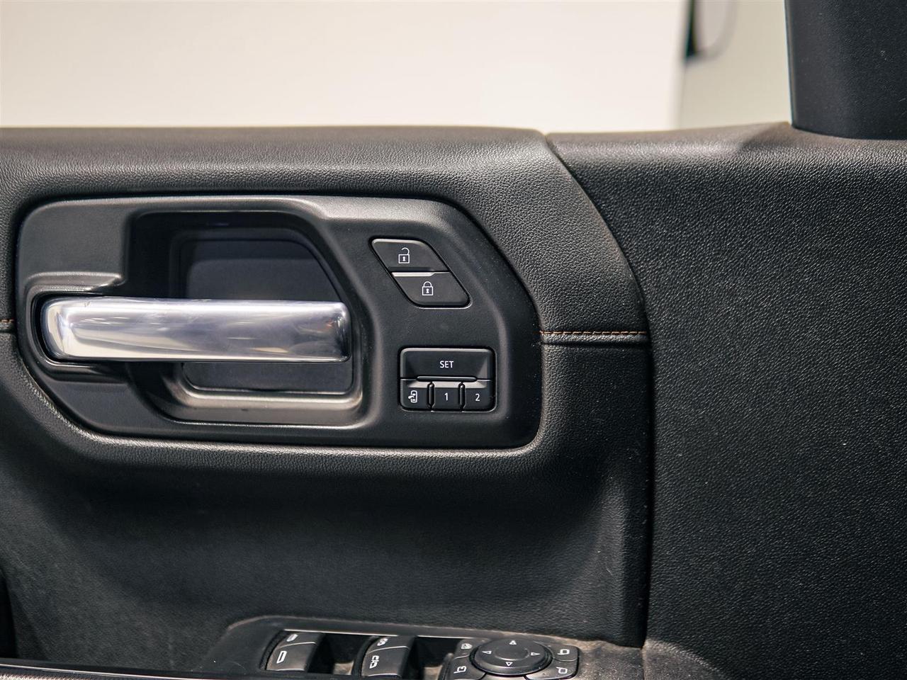 2021 GMC Sierra 1500 AT4 | PREM PKG | LTHR | ROOF | 3.0 L DIESEL | NO ACCIDENTS Photo