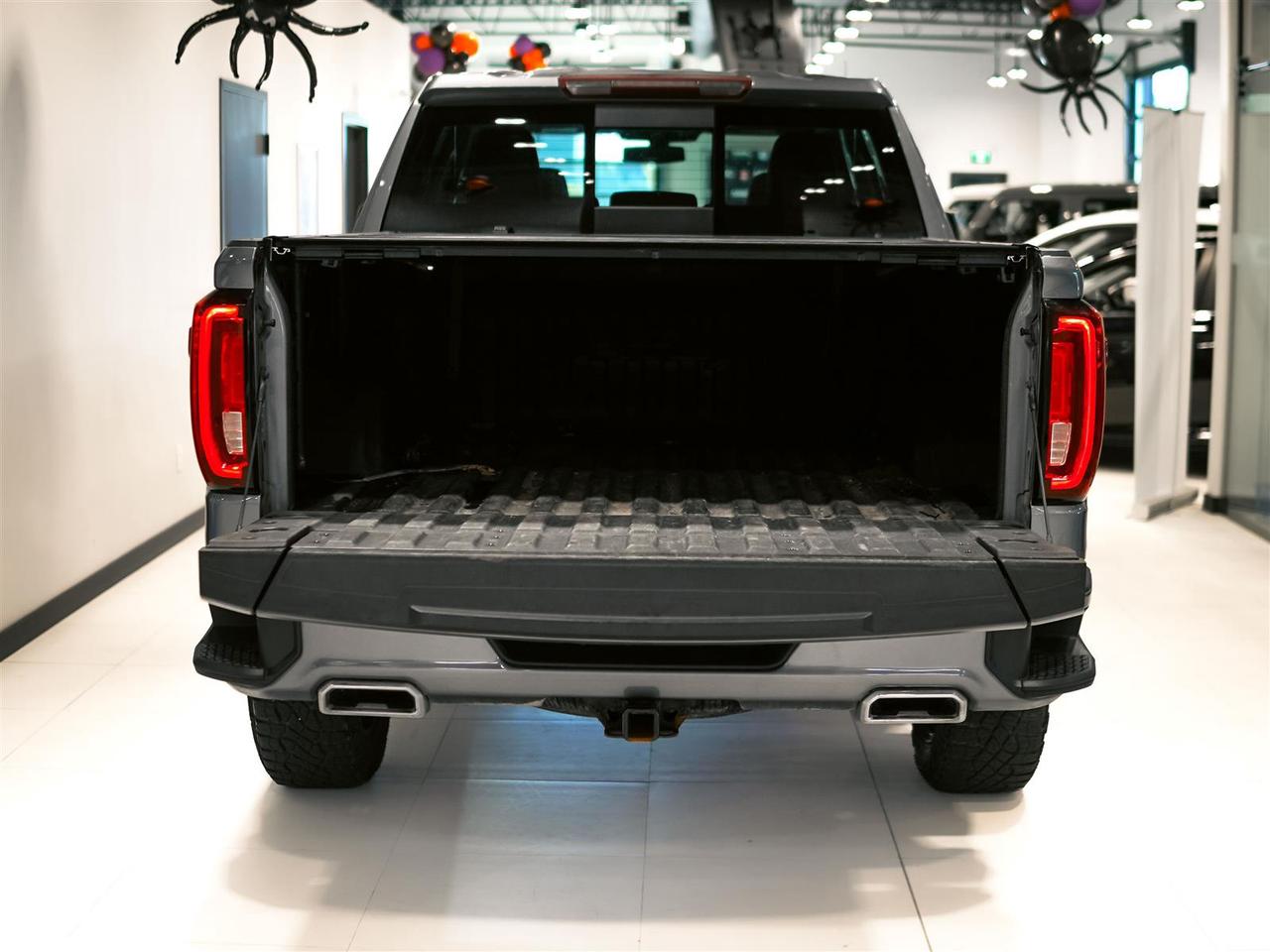 2021 GMC Sierra 1500 AT4 | PREM PKG | LTHR | ROOF | 3.0 L DIESEL | NO ACCIDENTS Photo