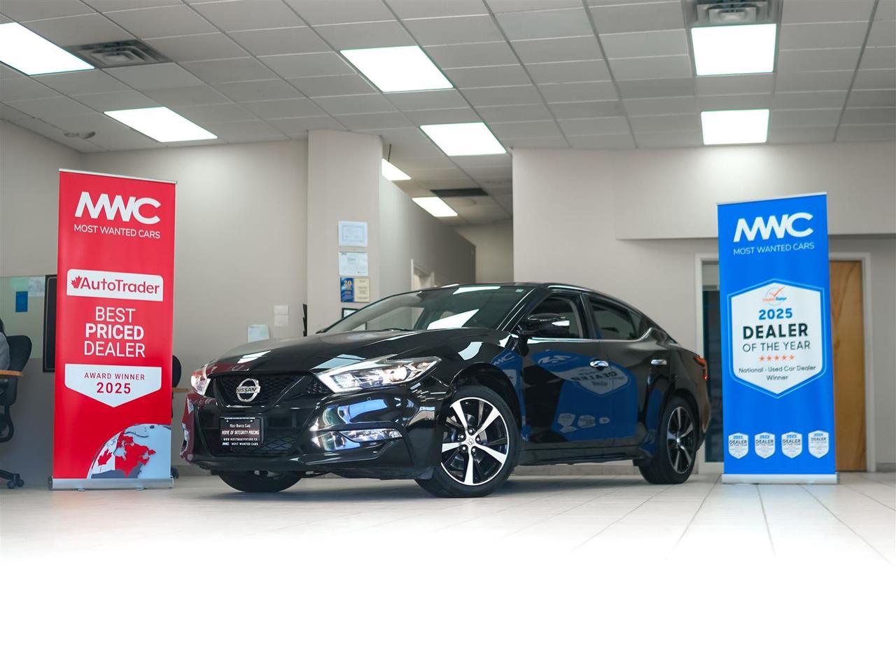 2018 Nissan Maxima SL | LEATHER | DUAL ROOF | HTD STEERING | NO ACCIDENTS Photo