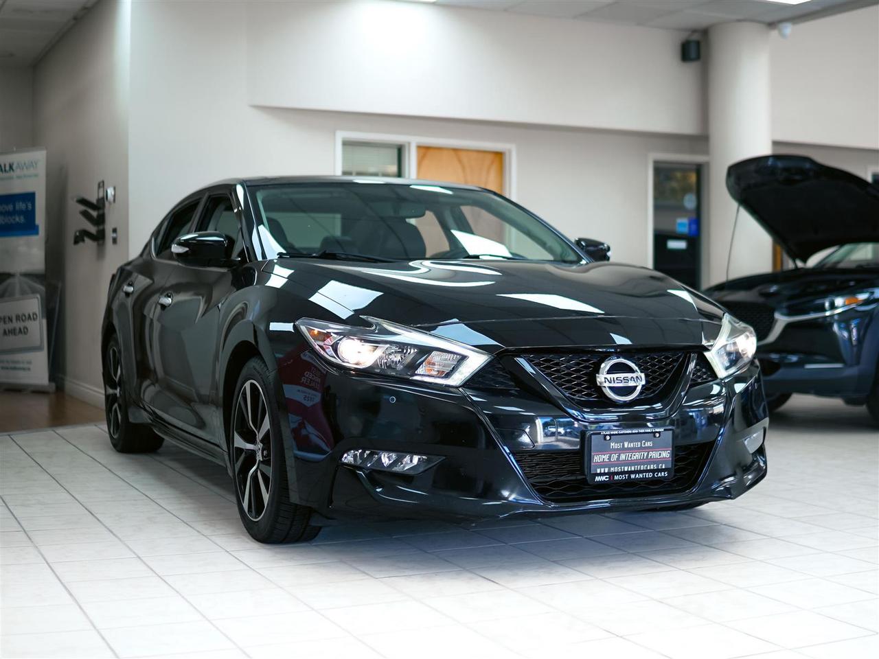 2018 Nissan Maxima SL | LEATHER | DUAL ROOF | HTD STEERING | NO ACCIDENTS Photo