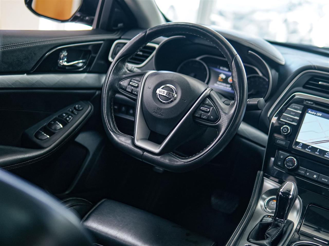 2018 Nissan Maxima SL | LEATHER | DUAL ROOF | HTD STEERING | NO ACCIDENTS Photo