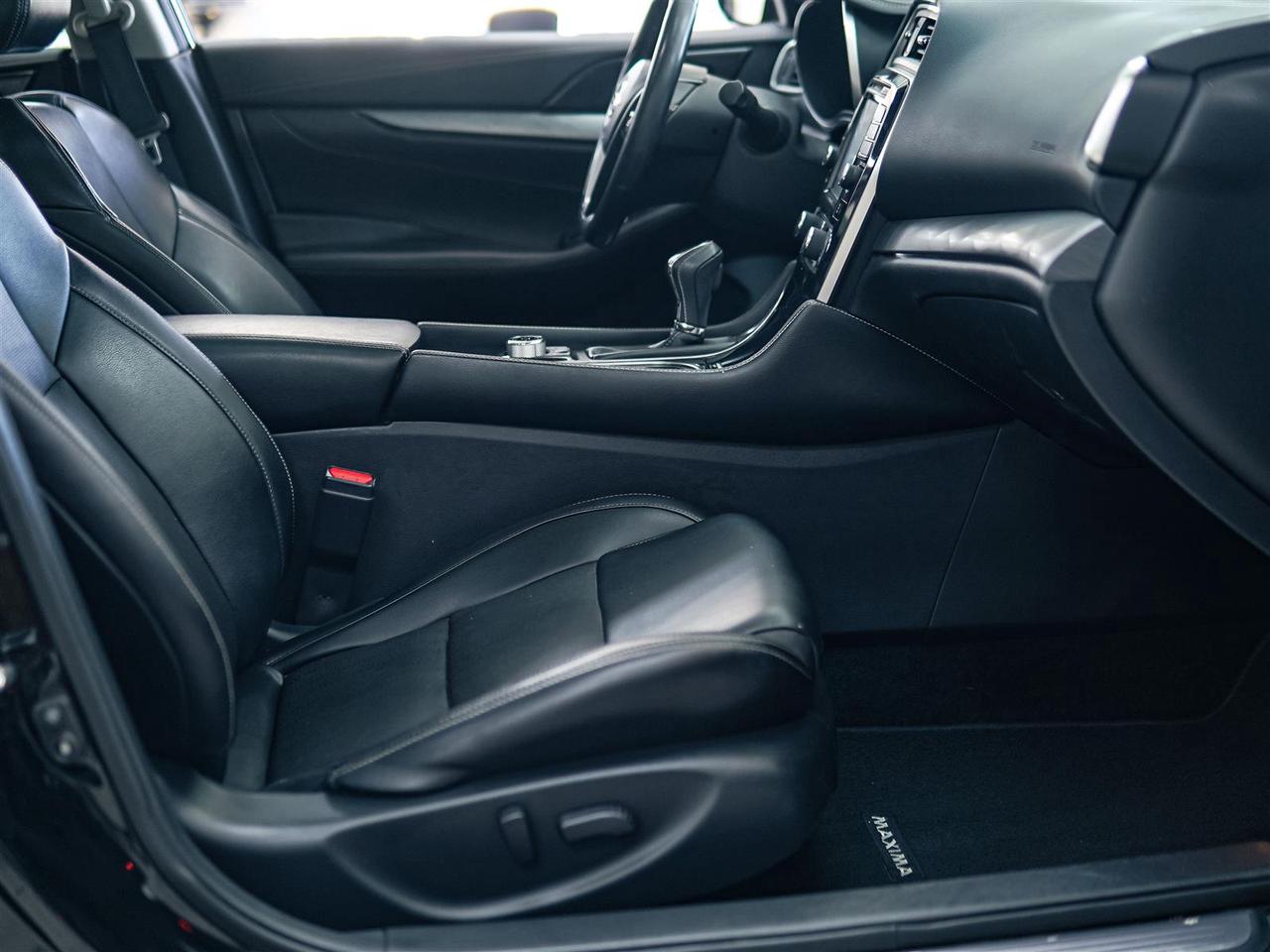 2018 Nissan Maxima SL | LEATHER | DUAL ROOF | HTD STEERING | NO ACCIDENTS Photo