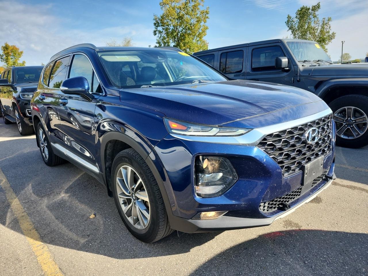 2019 Hyundai Santa Fe LUXURY AWD | NO ACCIDENTS | 1 OWNER  | DEALER SERVICED Photo2