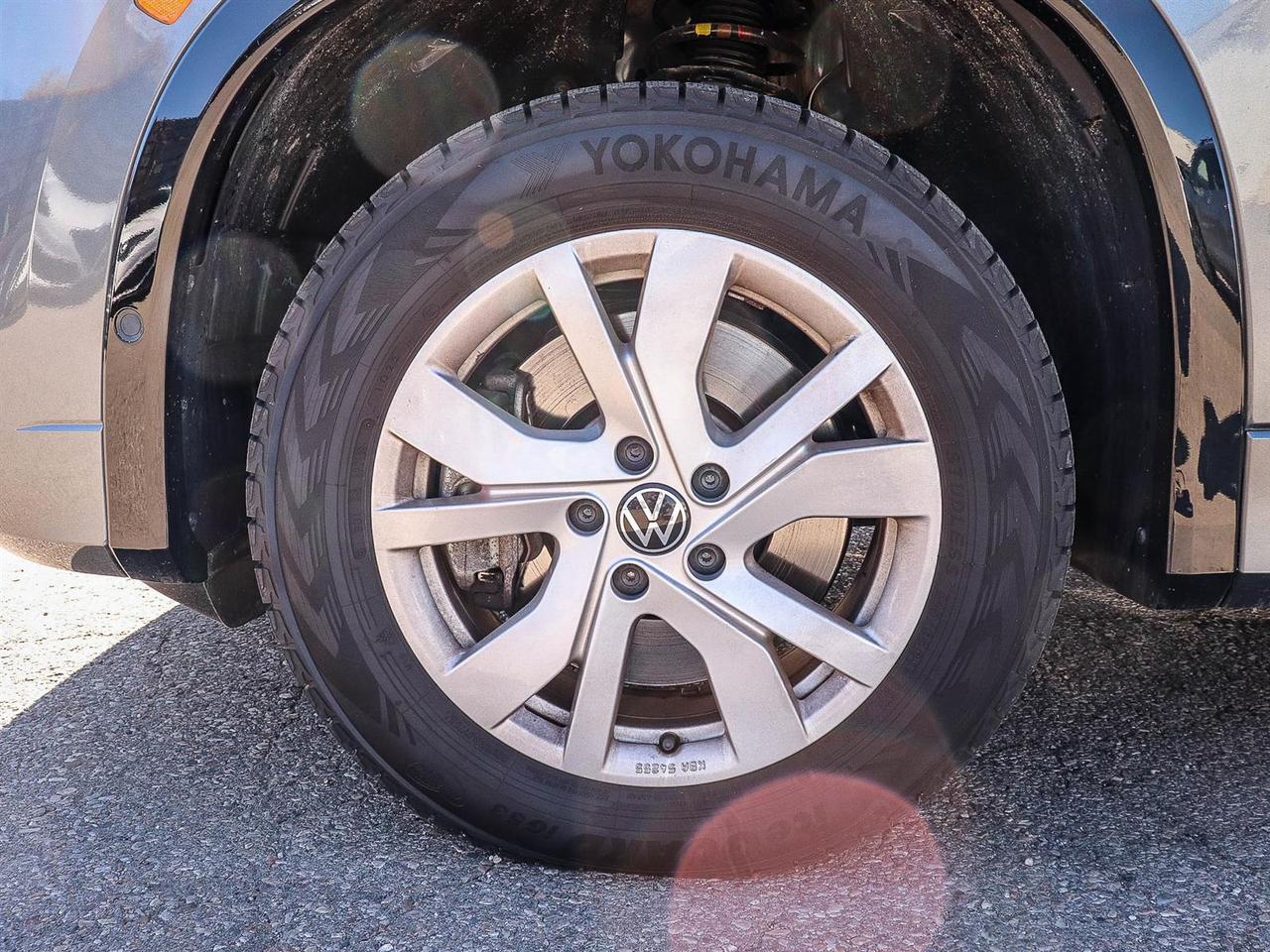 2025 Volkswagen Tiguan Comfortline R-Line Black Edition Photo
