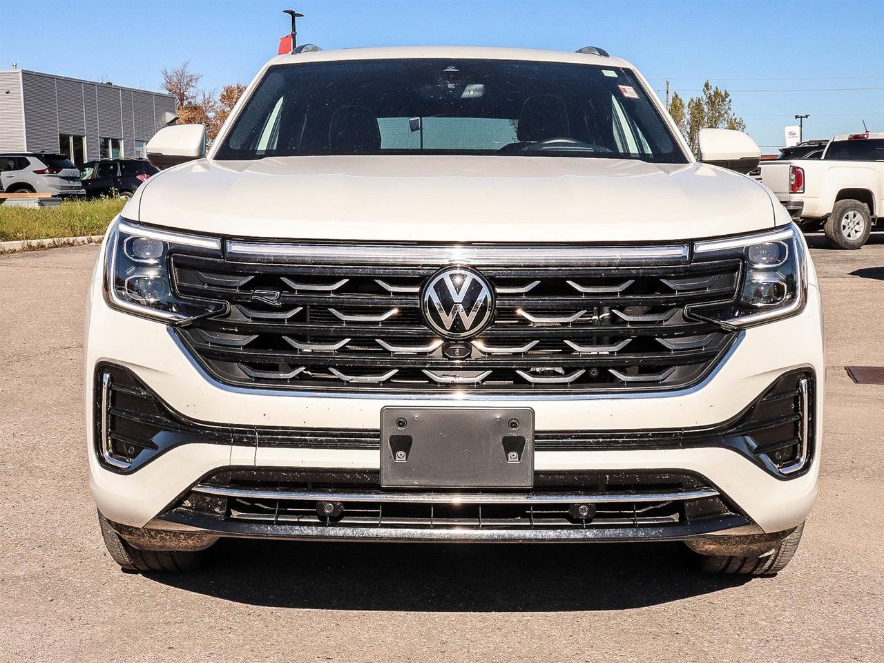 2025 Volkswagen Atlas Cross Sport Execline Photo
