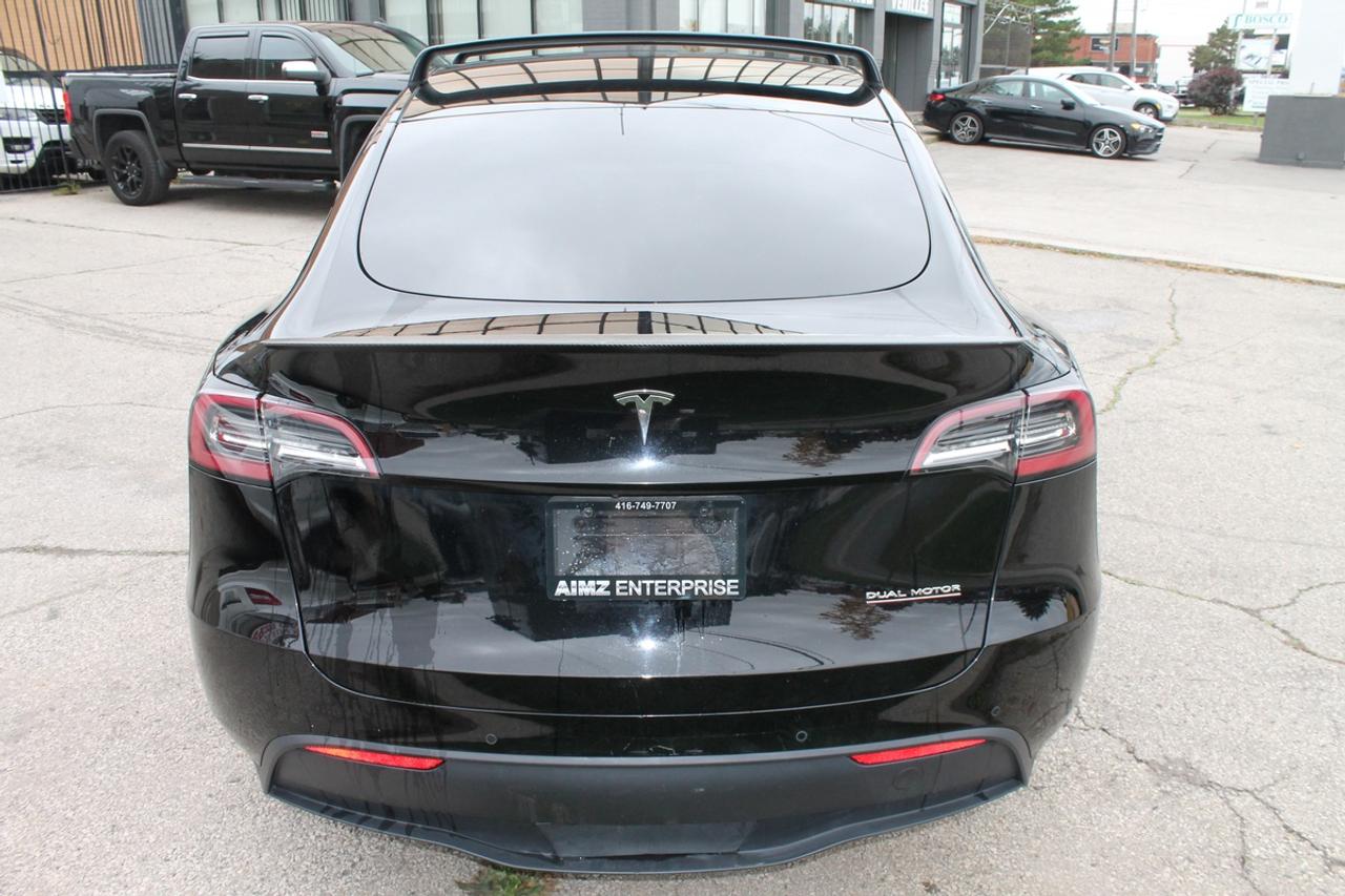 2020 Tesla Model Y PERFORMANCE Photo