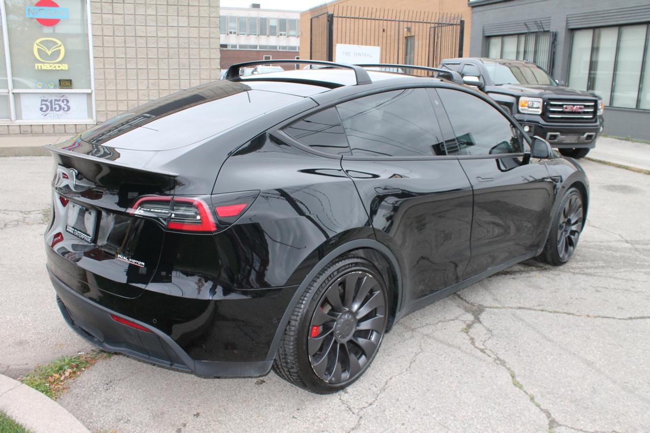 2020 Tesla Model Y PERFORMANCE Photo