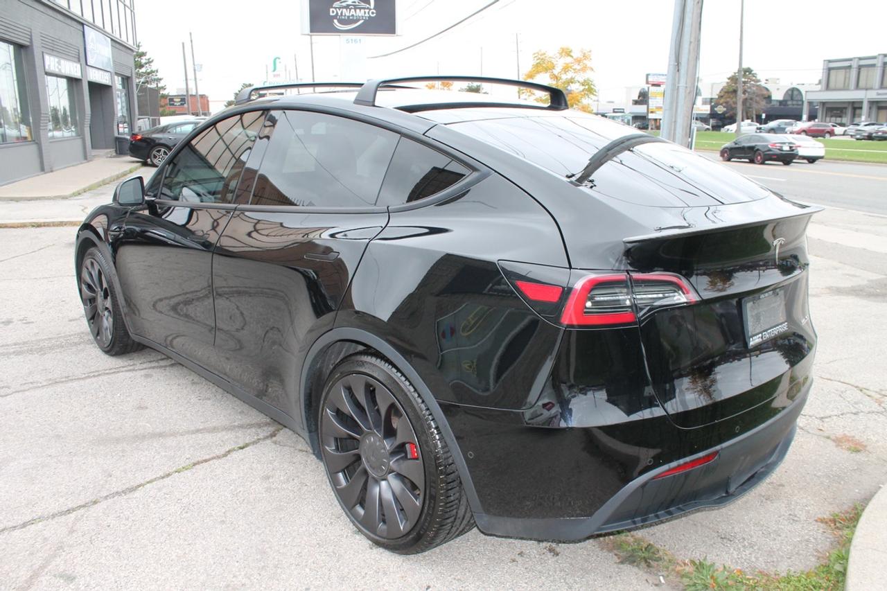 2020 Tesla Model Y PERFORMANCE Photo