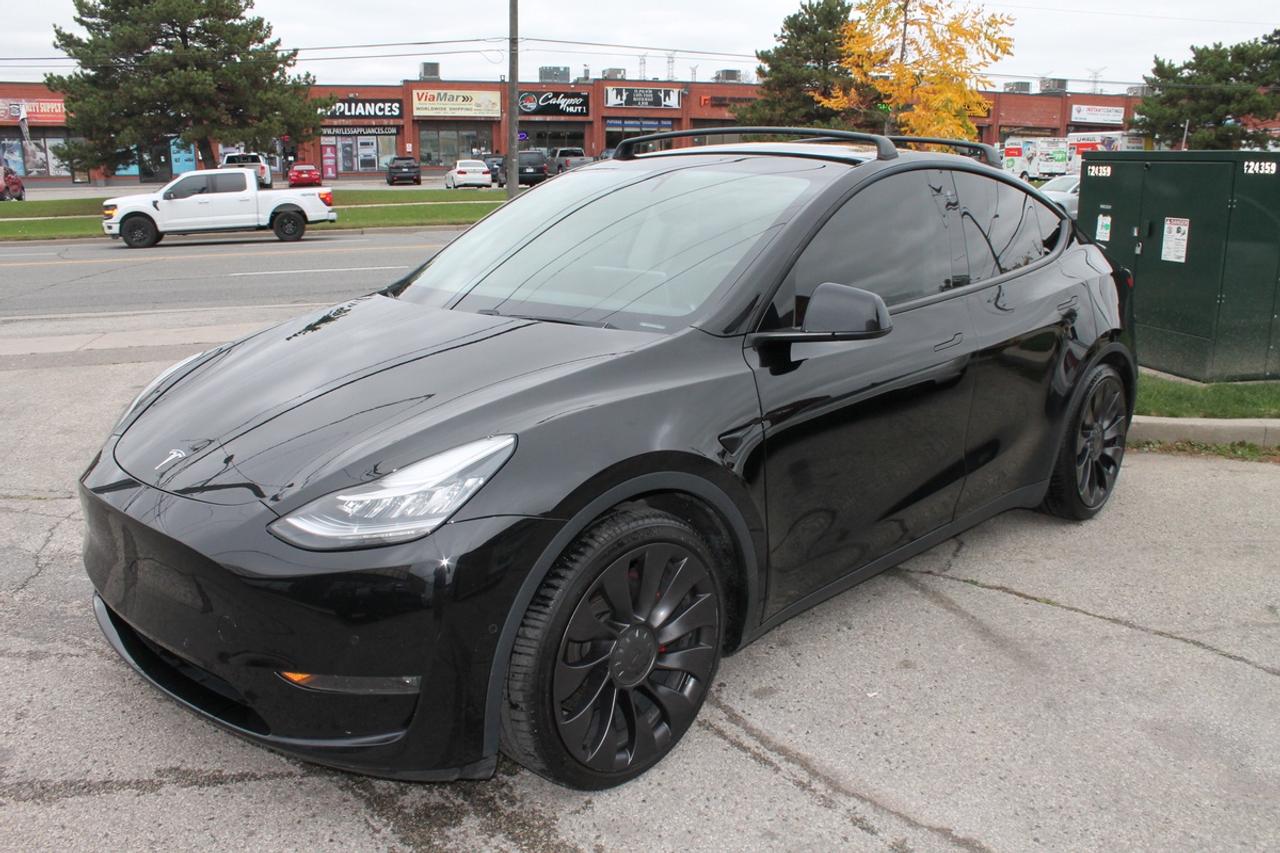 2020 Tesla Model Y PERFORMANCE Photo