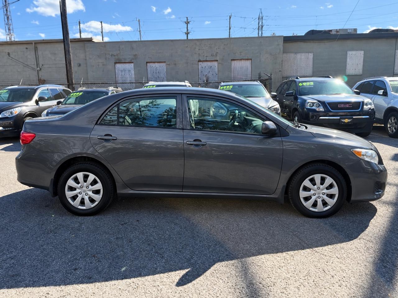 2010 Toyota Corolla - NO ACCIDENTS - ONE OWNER Photo