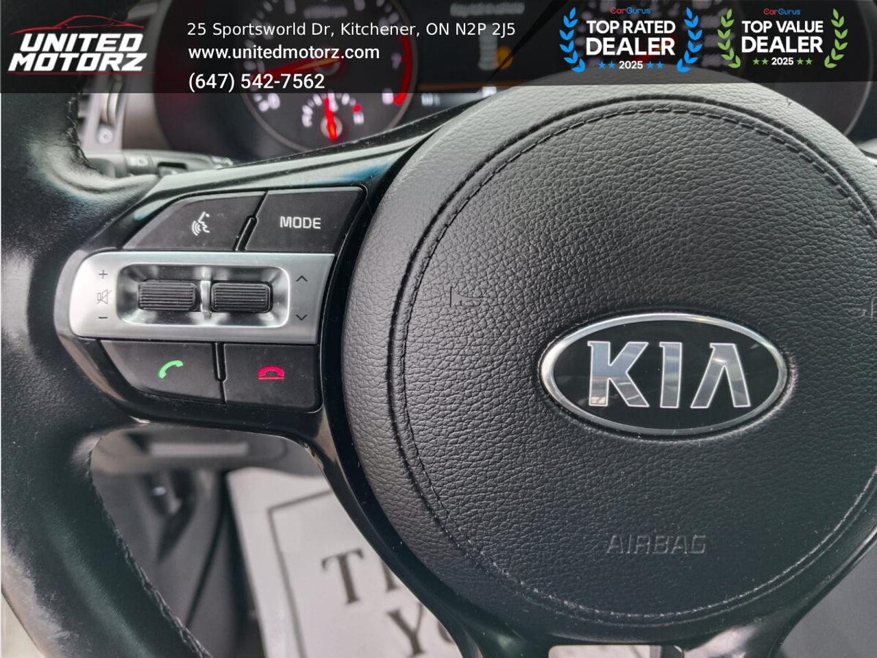 2018 Kia CADENZA LIMITED FWD 3.3L 6cyl~SAFETY CERTIFIED~LOW KM's~ Photo