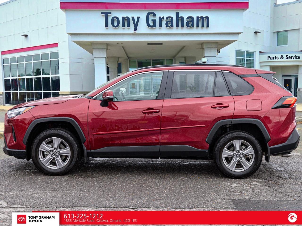 2024 Toyota RAV4 XLE Photo