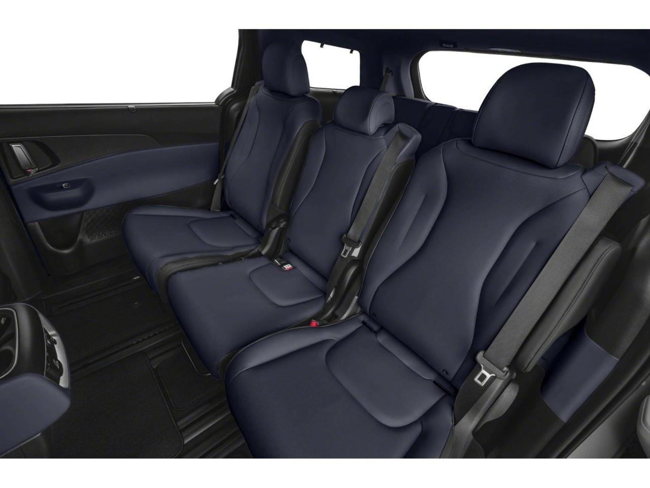 2027 Kia Carnival SX Photo