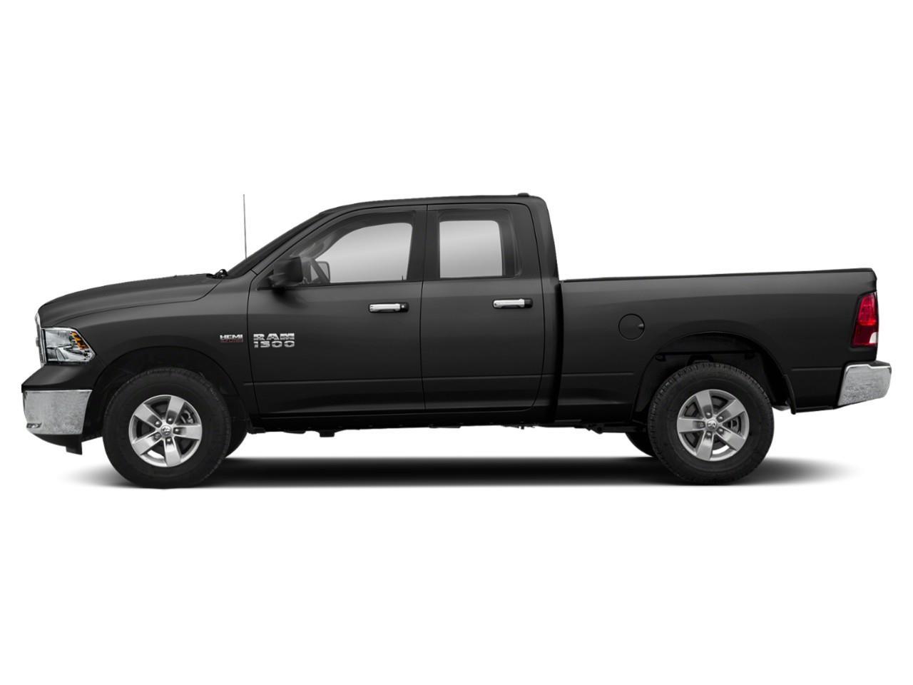 2019 RAM 1500 Classic 2019 Ram 1500 ST Express Crew Cab | Powerful 5.7L HEMI V8 | Express Black Package | Sport Hood | Tow Hitch Photo3
