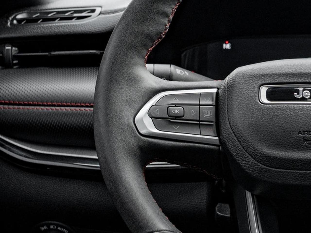 2023 Jeep Compass Trailhawk Elite Photo