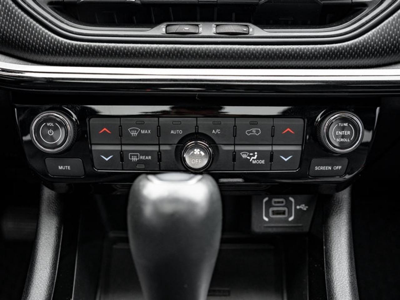 2023 Jeep Compass Trailhawk Elite Photo