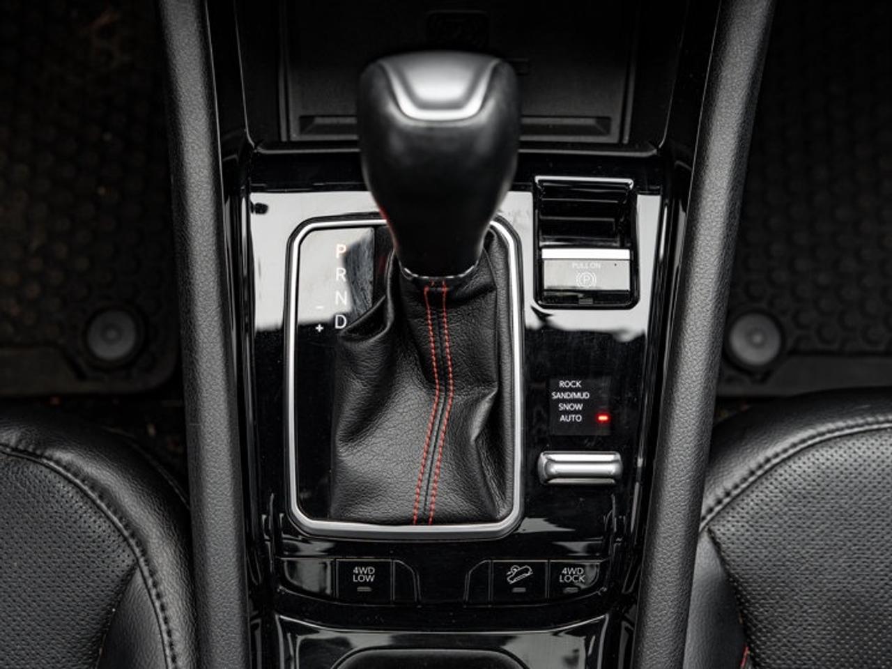 2023 Jeep Compass Trailhawk Elite Photo