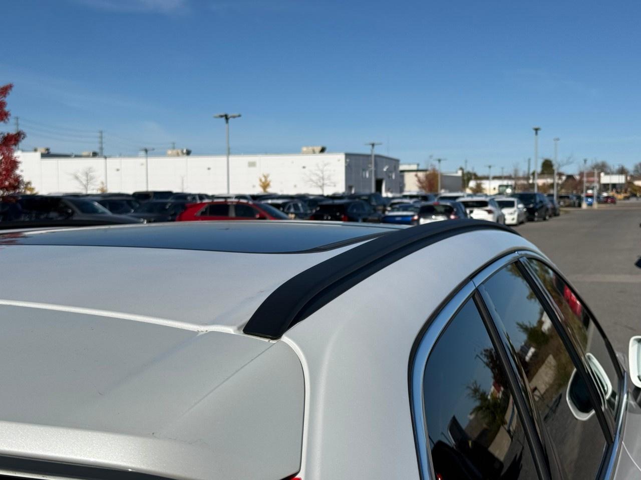 2022 Volvo XC60 B6 AWD Momentum Photo