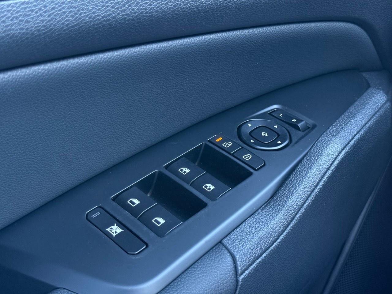 2027 Kia Sportage Hybrid SX AWD w/Black Interior Photo