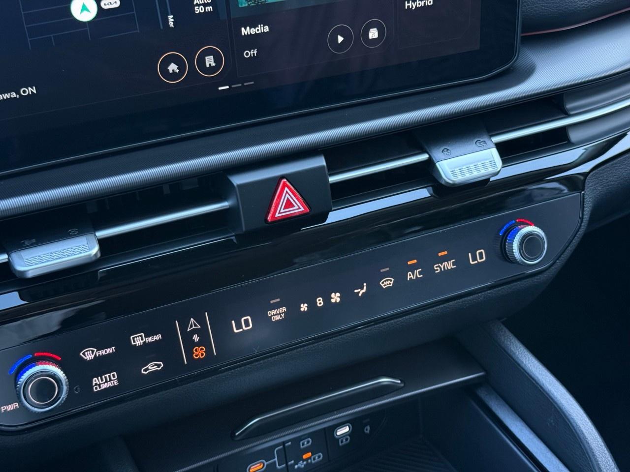 2027 Kia Sportage Hybrid SX AWD w/Black Interior Photo
