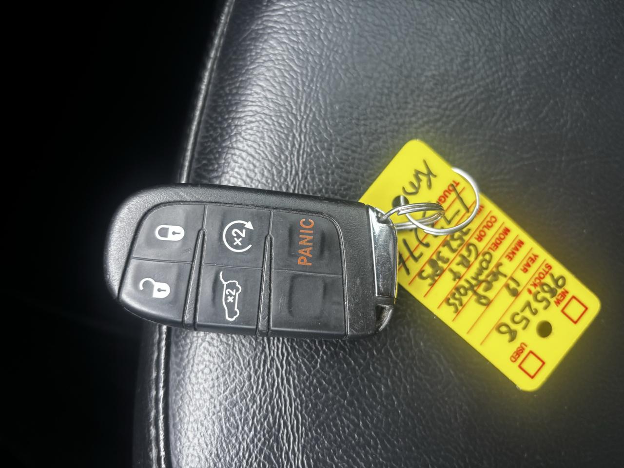 2019 Jeep Compass LIMITED, 4WD, Leather, Panoramic Sunroof, Alloys Photo