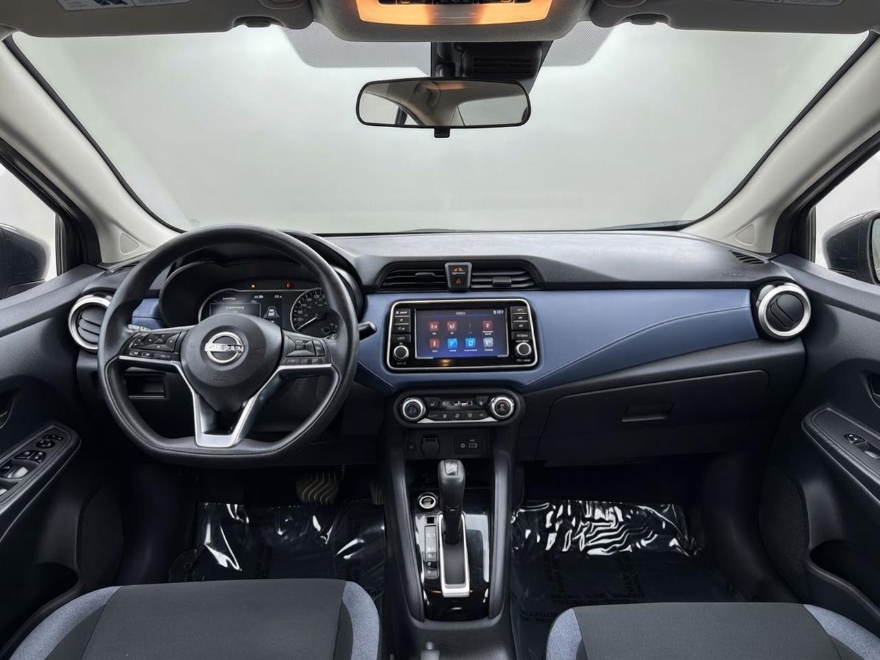 2024 Nissan Versa SV CVT Photo