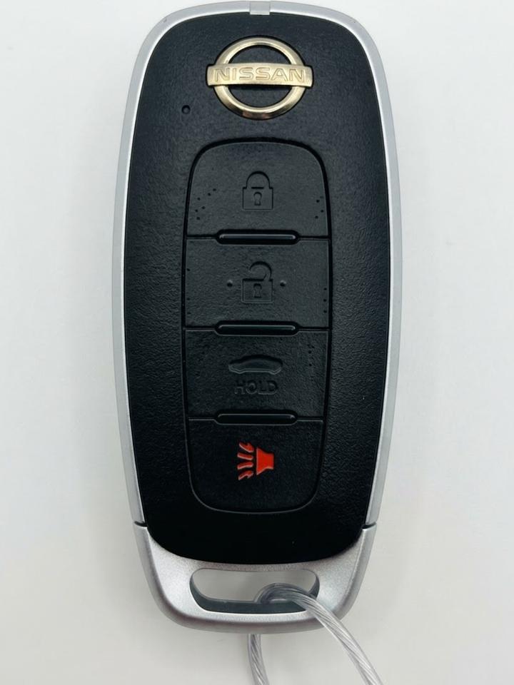 2024 Nissan Versa SV CVT Photo