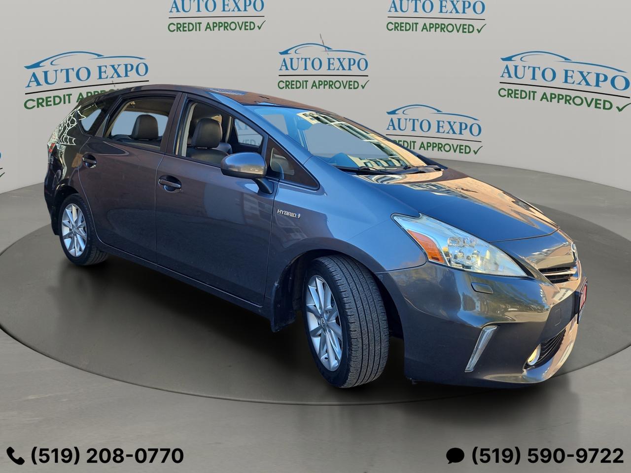 2014 Toyota Prius v Certified,No Accident,New Brakas,Leather,Sunroof Photo