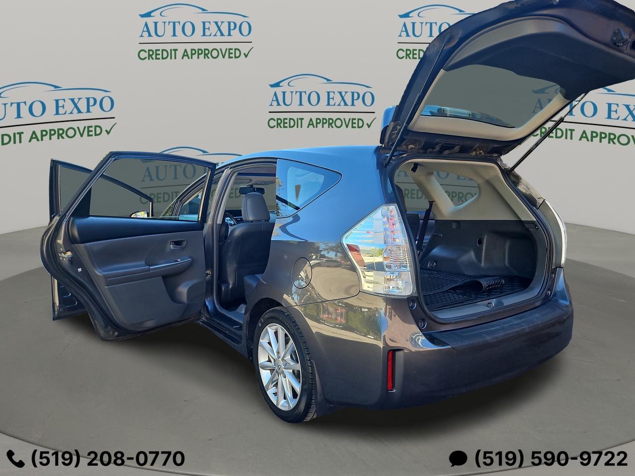 2014 Toyota Prius v Certified,No Accident,New Brakas,Leather,Sunroof Photo