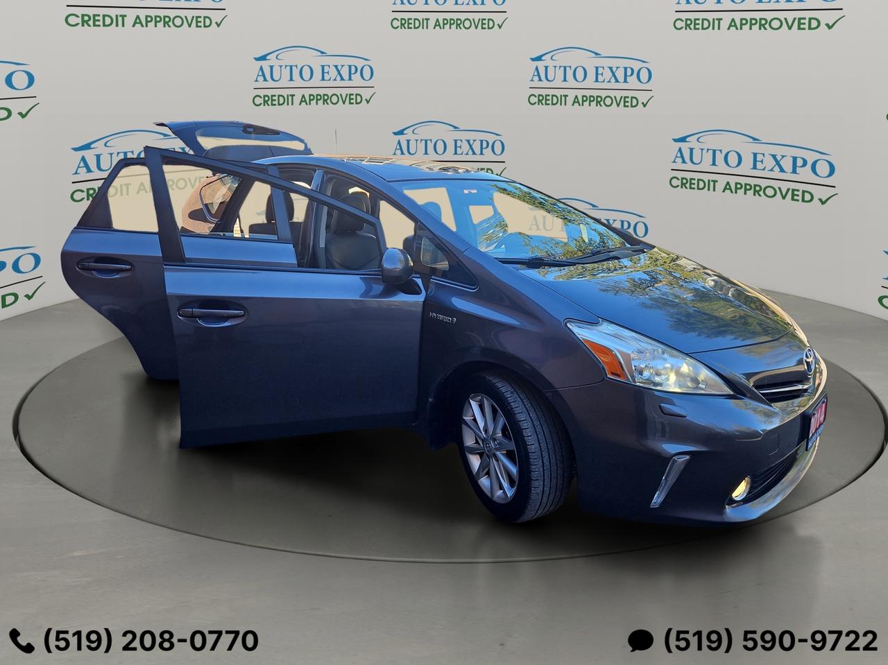 2014 Toyota Prius v Certified,No Accident,New Brakas,Leather,Sunroof Photo