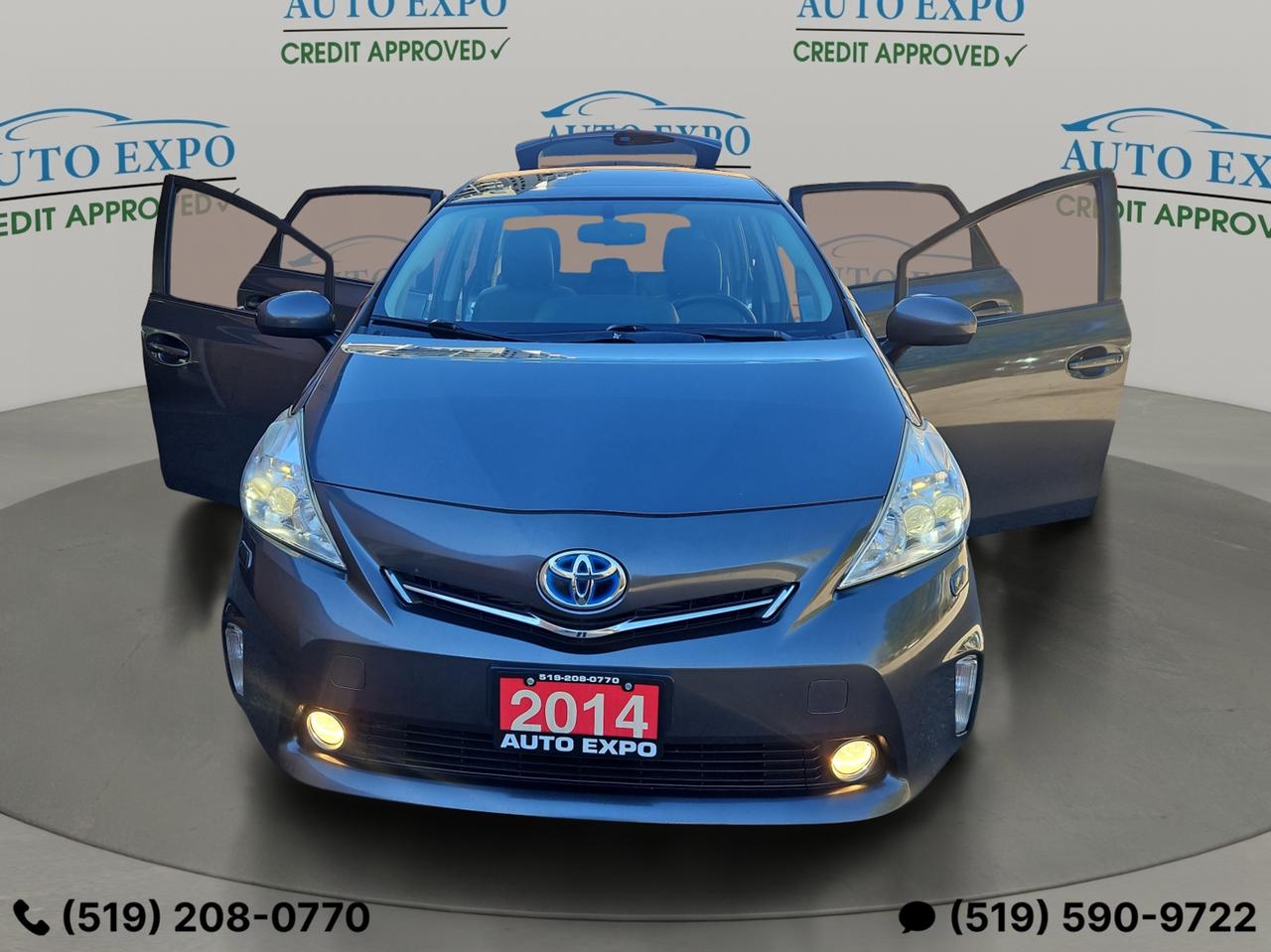 2014 Toyota Prius v Certified,No Accident,New Brakas,Leather,Sunroof Photo