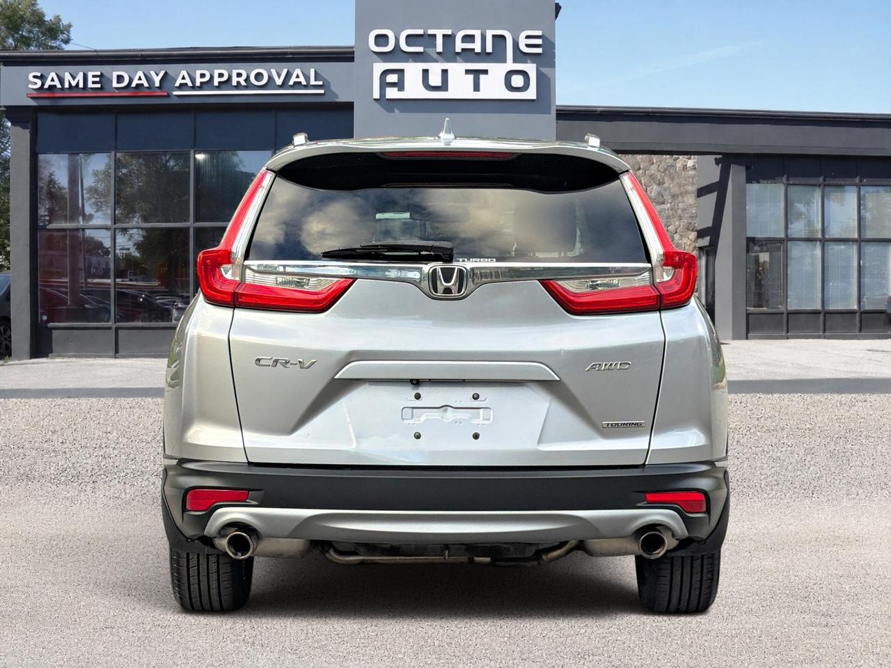 2018 Honda CR-V Touring AWD Photo