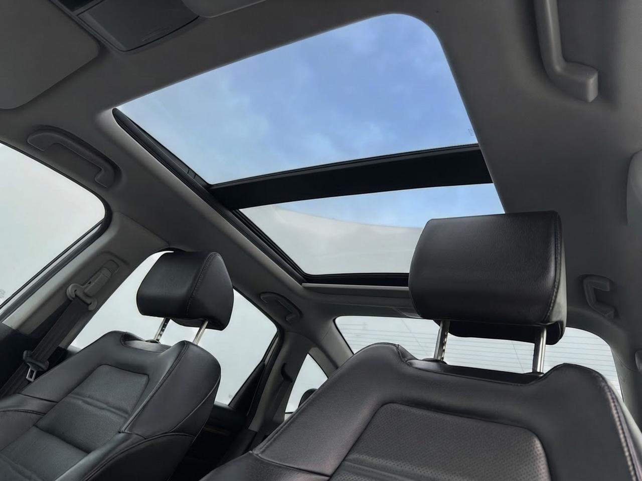 2018 Honda CR-V Touring AWD Photo