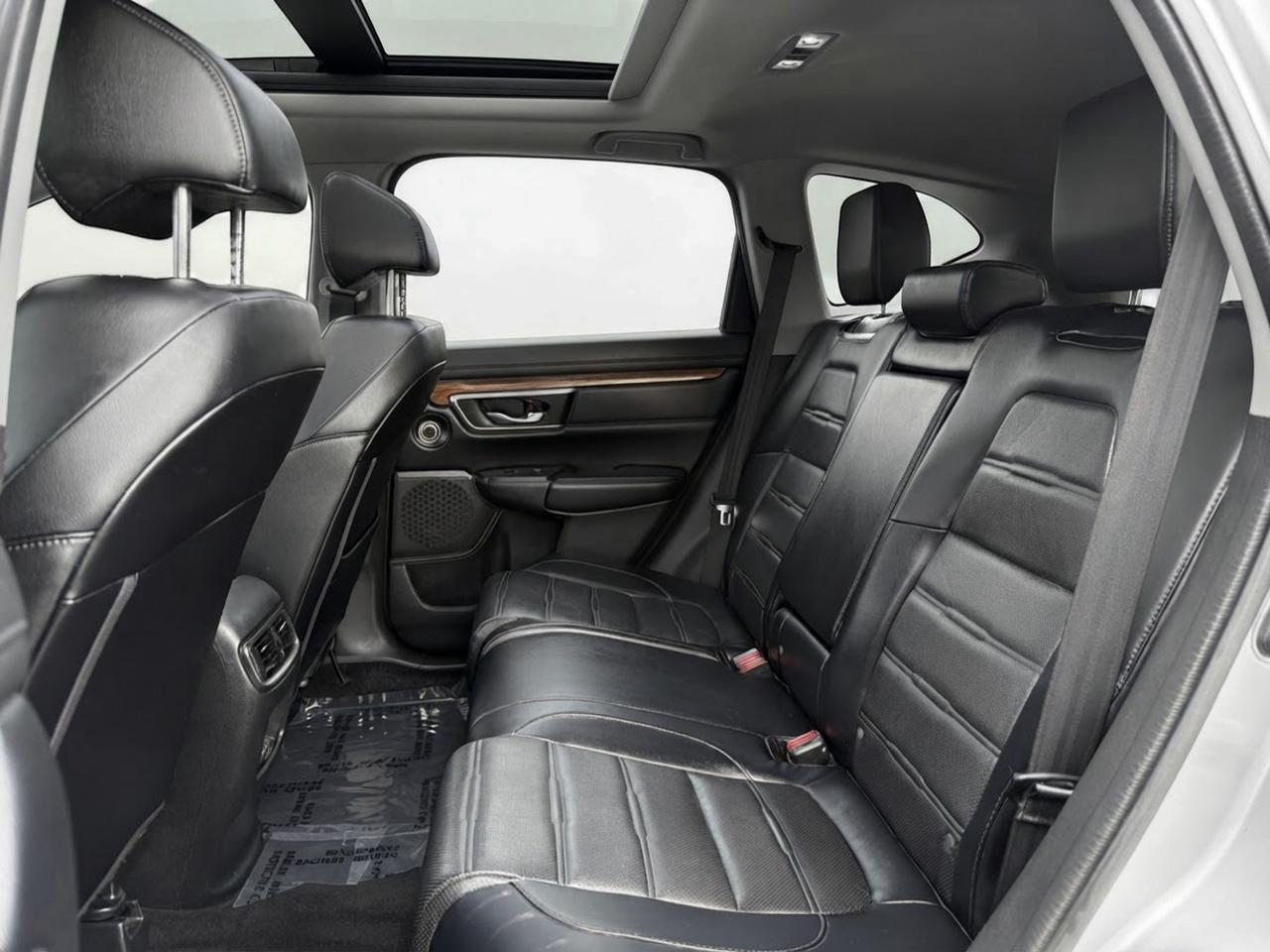 2018 Honda CR-V Touring AWD Photo